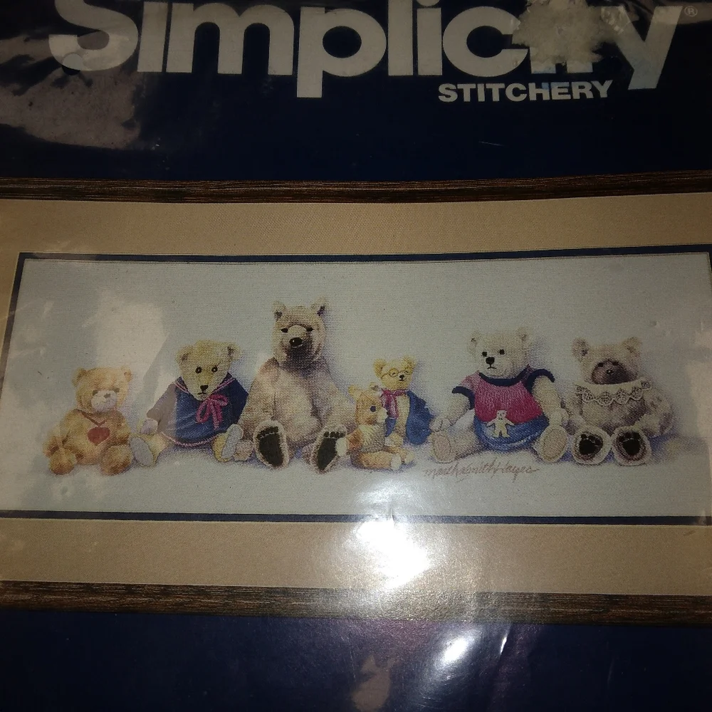 CREWEL STITCH KIT Simplicity Stitchery Nubbin's Bears by Martha Smith Ha…